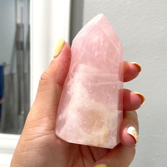 Rose Quartz Tower - Picture 11 of 11